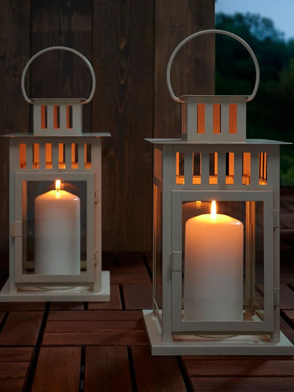 Outdoor lamps