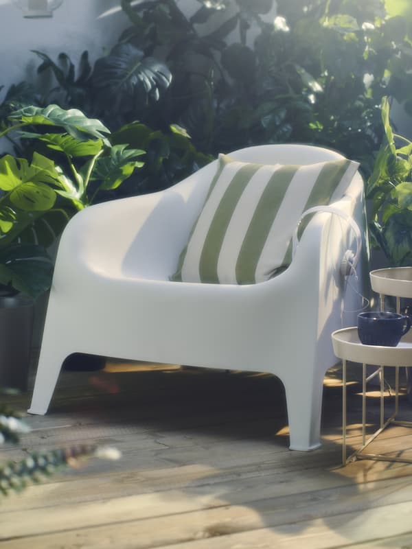 Outdoor seating