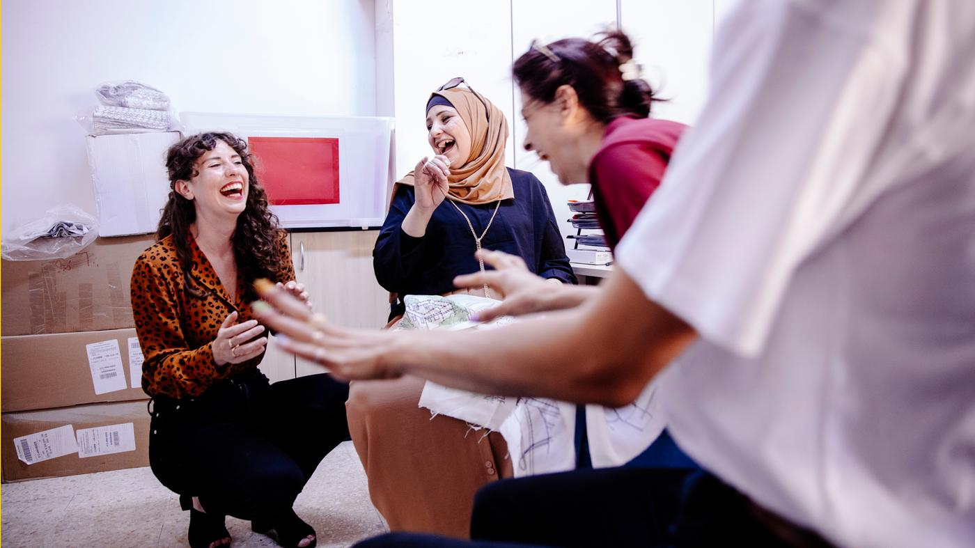 Înregistrează-te aici