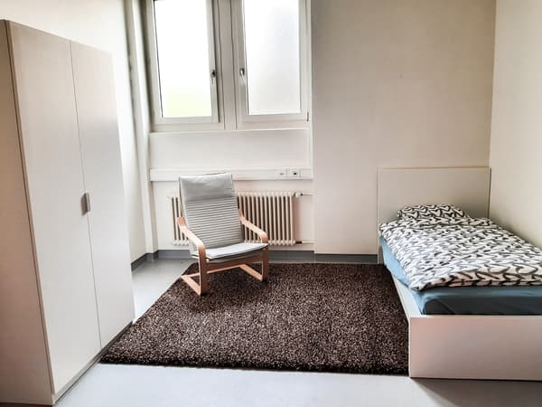 Photo d'une chambre rénovée