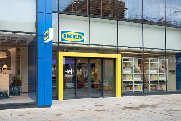 Picture of the entrance of the IKEA Hammersmith store