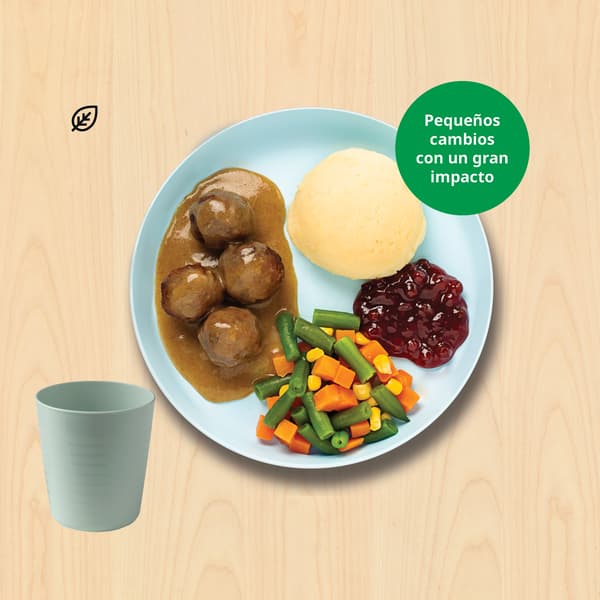 Plantbullar för barn

Albóndigas de proteína vegetal porción infantil$49Con puré de papa, mermelada de arándano sueco y vegetales. Incluye refresco de refill.