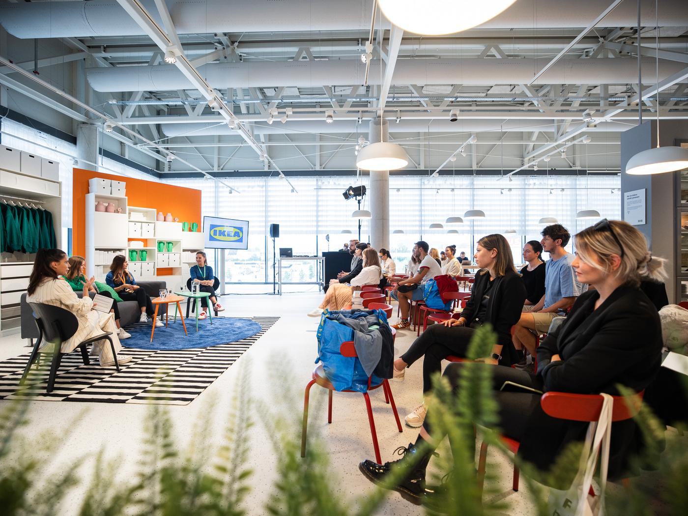 Podjetje IKEA svetuje: sprejmite nered in naredite prostor življenju