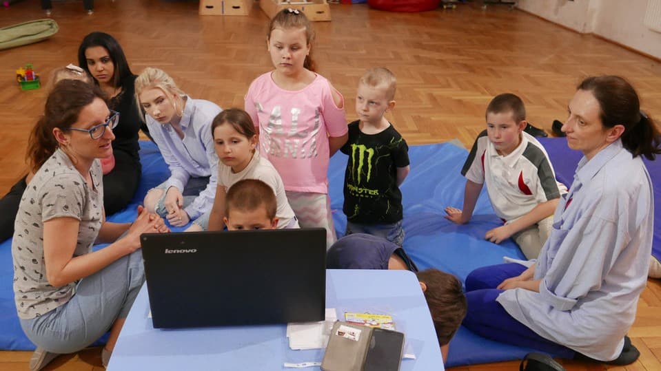 podpoieczni Stowarzyszenia WĘDKI uczestniczą w zajęciach dofinansowanych przez IKEA