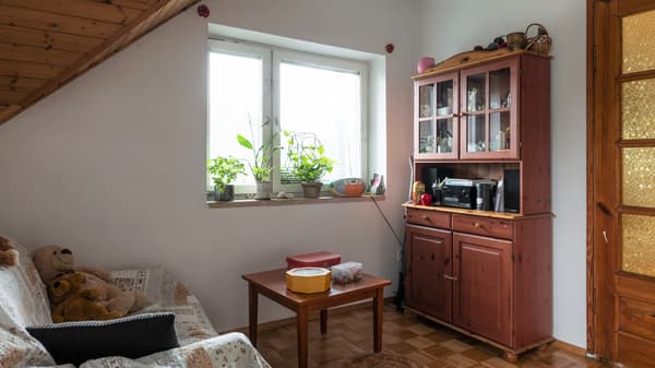 Pokój dzienny przed metamorfozą.