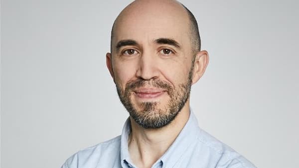 Portret Jordiego Esquinasa, Dyrektora ds. Działalności Komercyjnej w IKEA Retail w Polsce