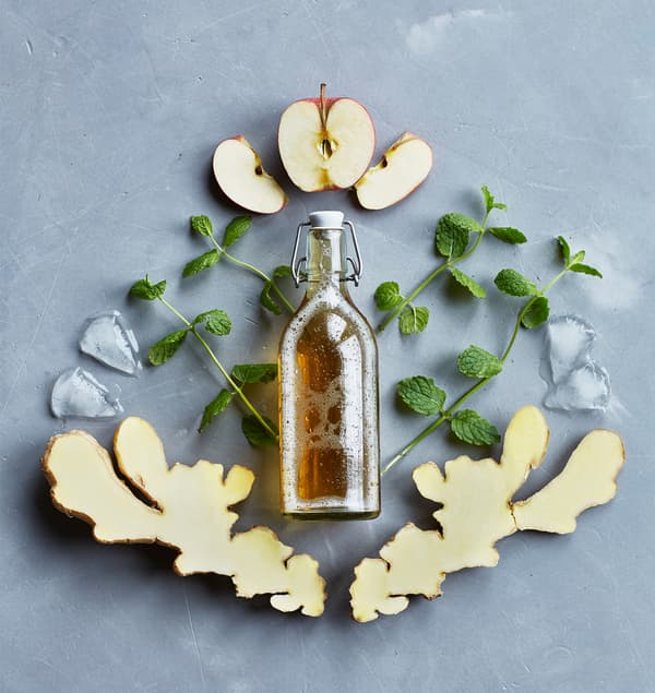Présentation graphique des ingrédients pour un Virgin Moscow Mule.