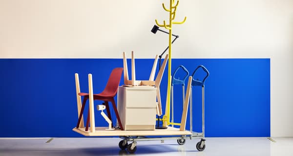 Produits déposés sur un chariot