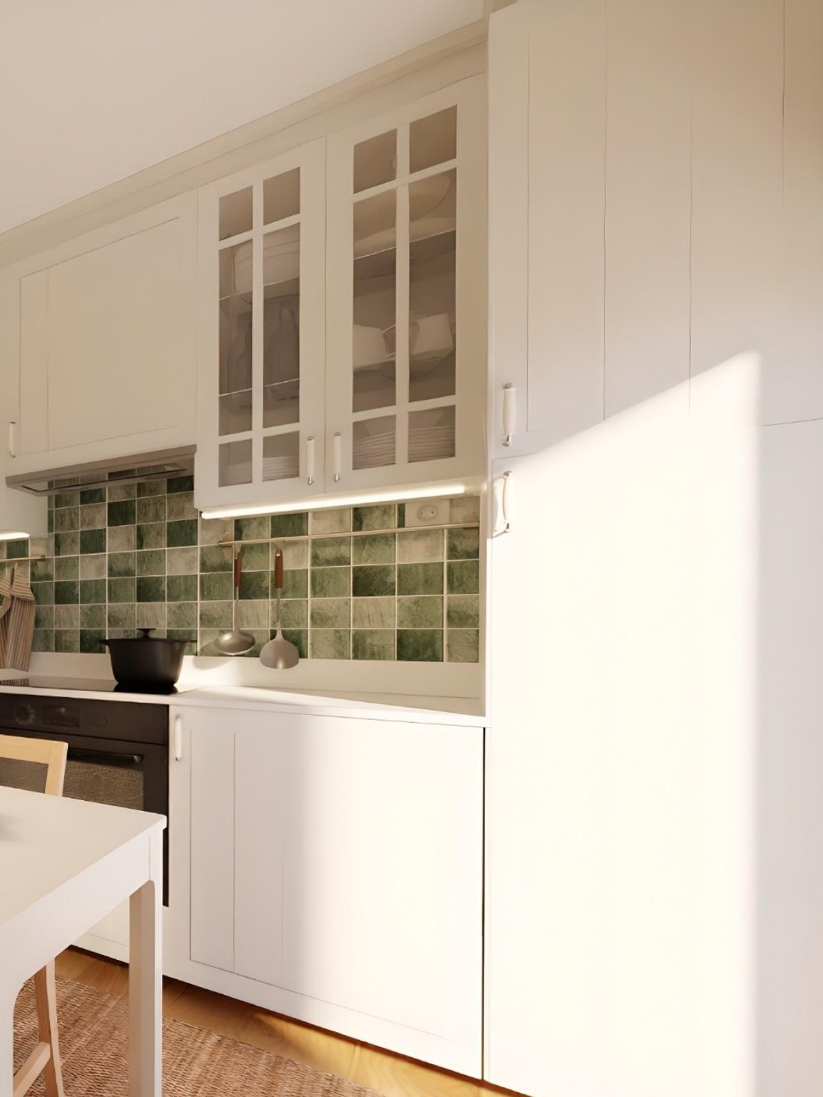 Projeto de Design de interiores de uma cozinha de estilo tradicional branca