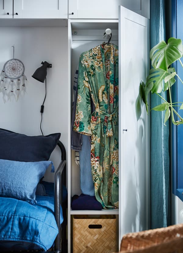 Rangement fermé PLATSA chambre