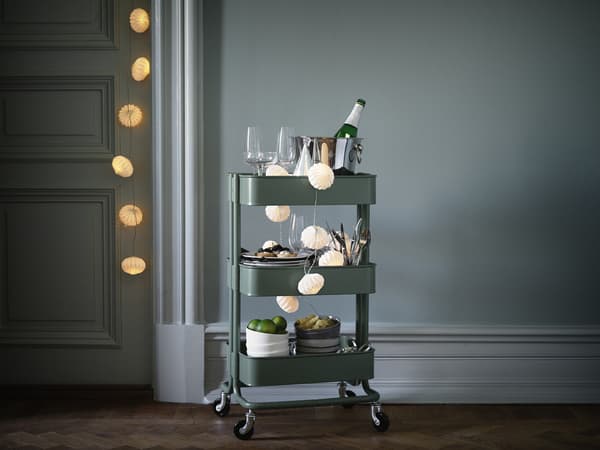 RÅSKOG rullebord.