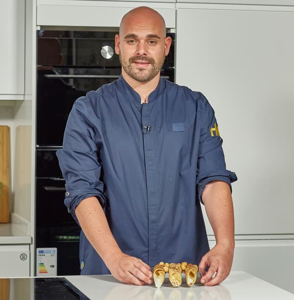 Receita de filloas recheas de nata de Álvaro Casamichana