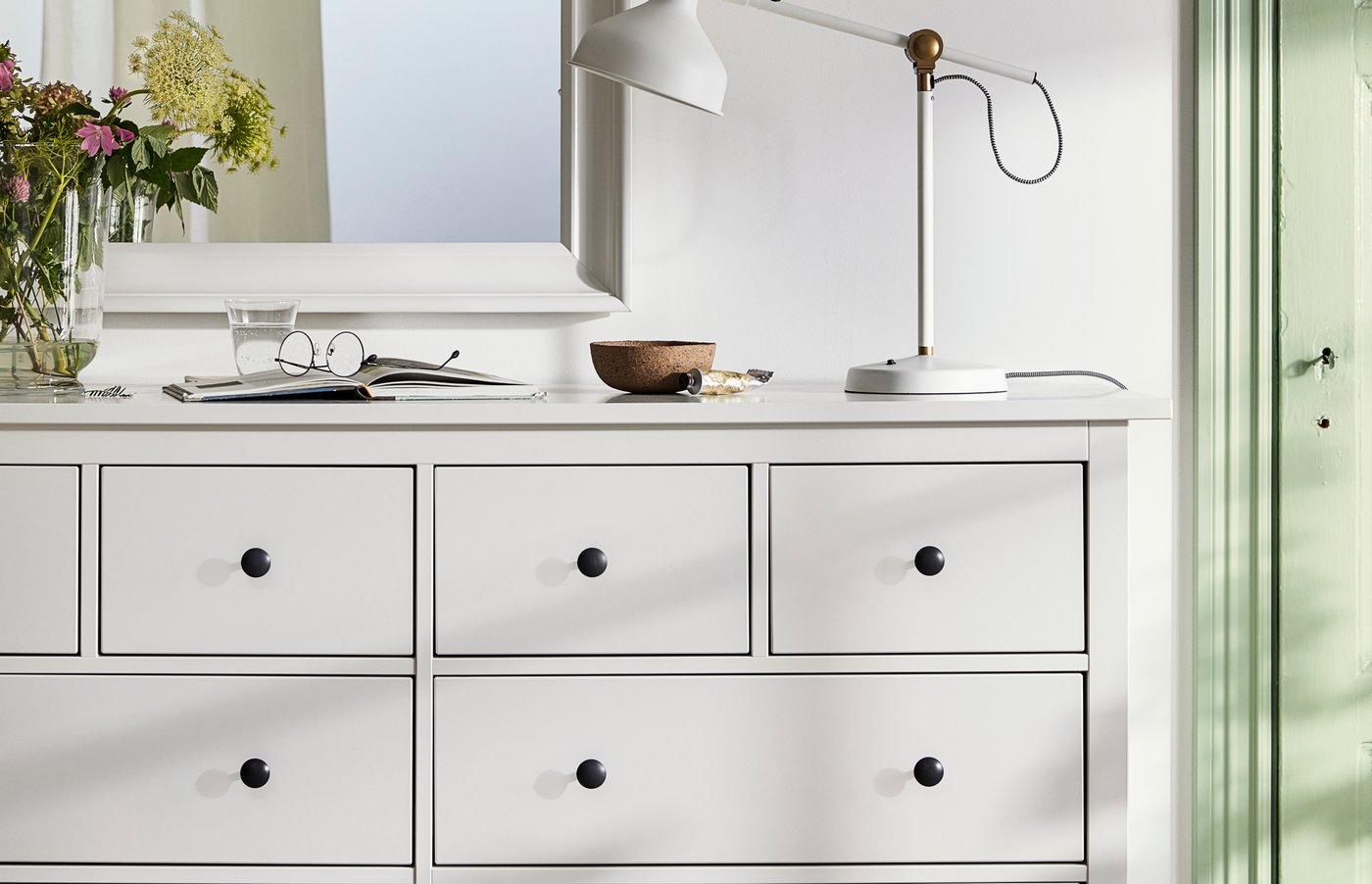 Recibidores pequeños ideas de decoración IKEA