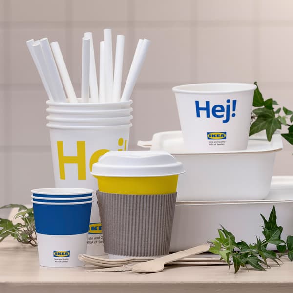 Recipiente alimentare IKEA, căni, paie și tacâmuri pentru mâncare din materiale 100% regenerabile.