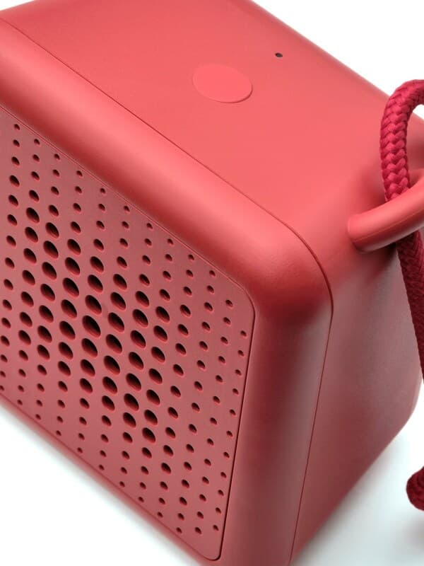 Red speaker