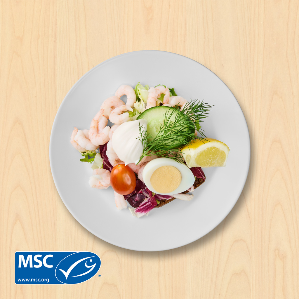 Rejemad
Solsikkerugbrød med æg, rejer, mayonnaise, agurk, citron og dild

49.-

Rejer fra et bæredygtigt, MSC-certificeret fiskeri. www.msc.org MSC-C-54628