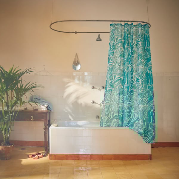 Une douche avec une touche tropicale IKEA