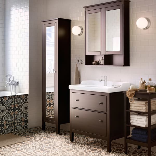 Roomy and traditional