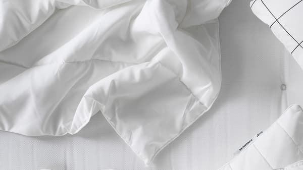 SÄFFEROT blankets.