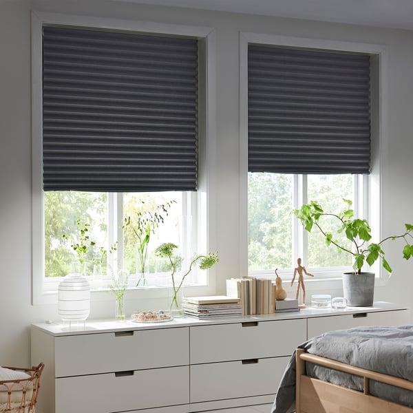 SCHOTTIS black-out pleated blind