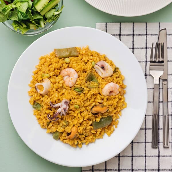 Seafood rice dish