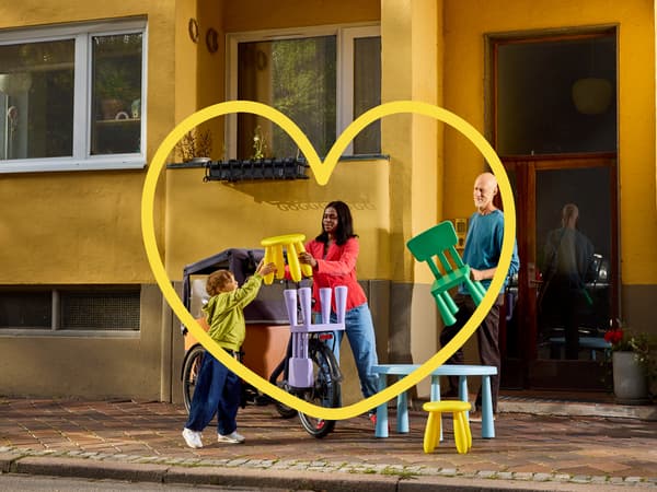 Secondhand marketplace image with a promo icon