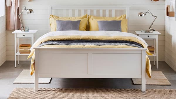 Seria do sypialni HEMNES.