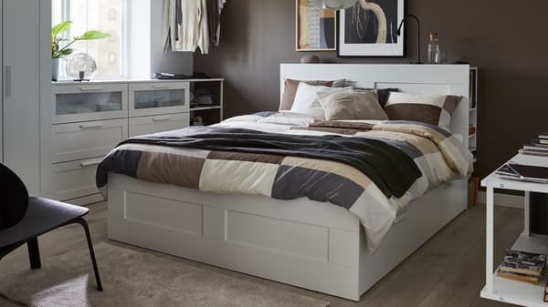 Série BRIMNES pour la chambre.