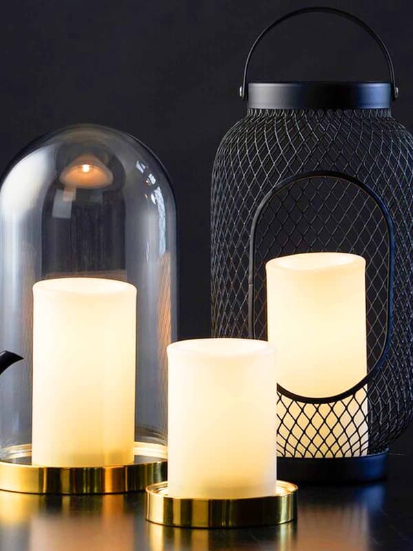 Set of 3 white ÄDELLÖVTRÄD LED block candles