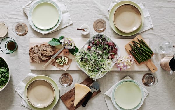 Set the table for a picnic-style lunch.