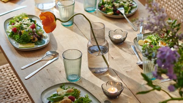 Explore dinnerware range