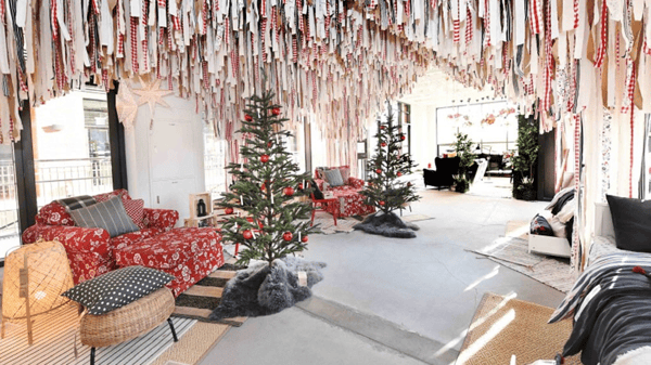Showroom reflecting various home furnishing styles