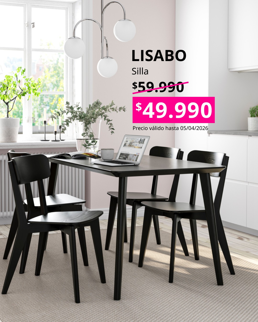 Silla LISABO negra alrededor de una mesa negra en un comedor iluminado por luz natural. Texto muestra precio rebajado a $49.990 y precio anterior tachado.