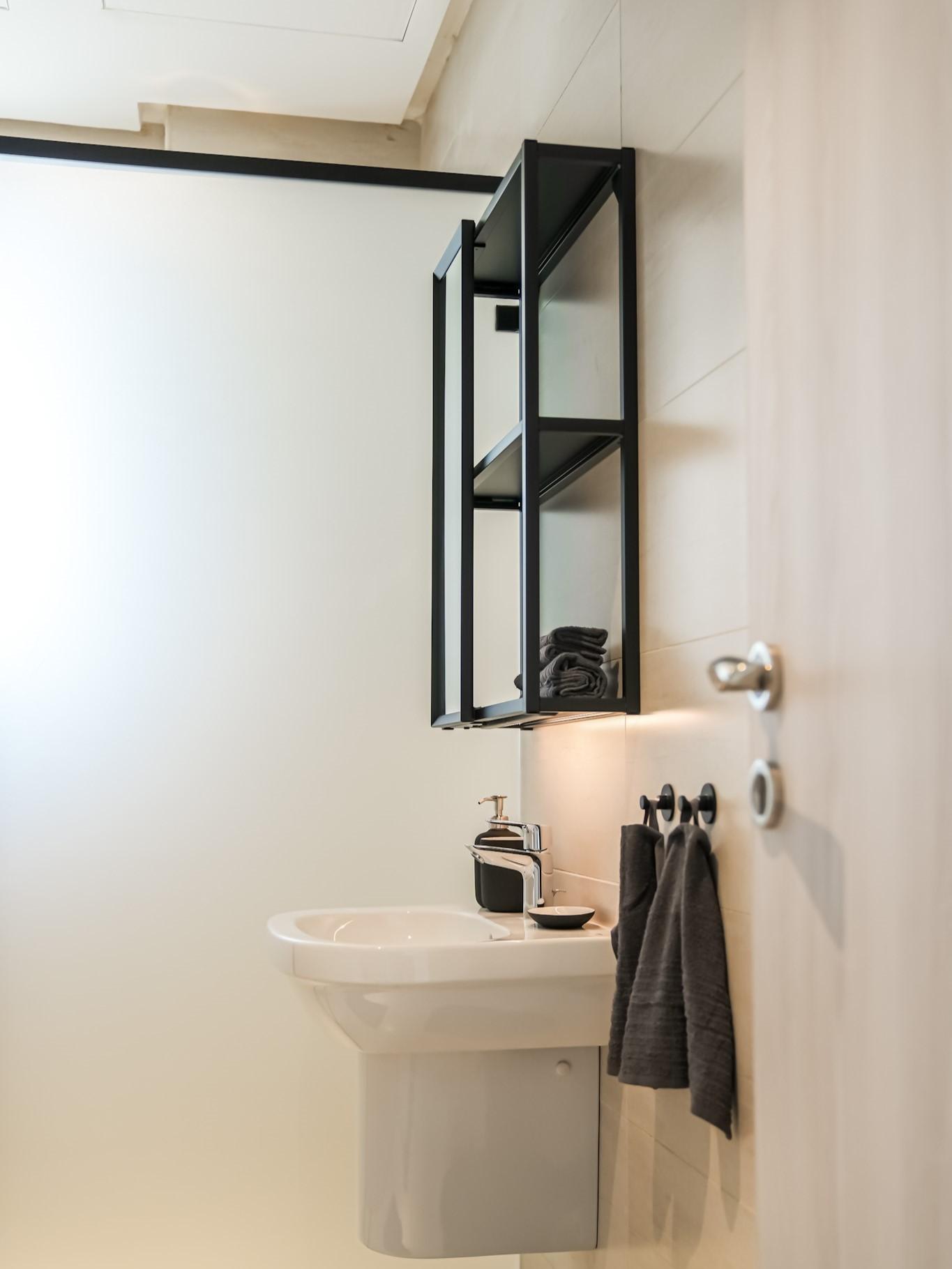 Single Bedroom Apartment 62 Towers