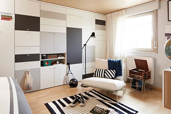 Slaapkamer met HAVSTEN zetel