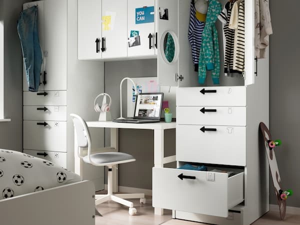 SMÅSTAD combination with desk and storage.