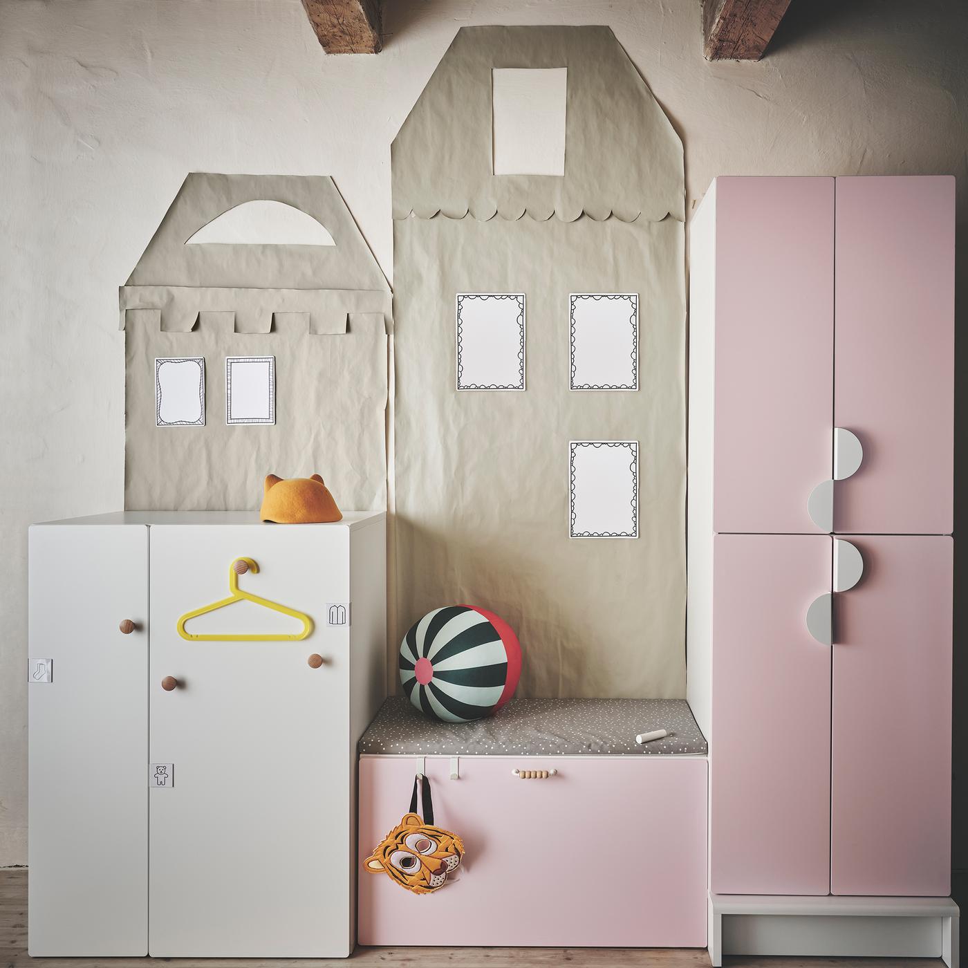 SMÅSTAD storage boxes and organizers.