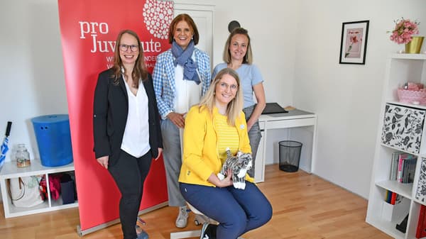 Social Engagement Project mit PRO JUVENTUTE

€7.500,- für 9 Kinderzimmer mit Kästen, Kommoden und Tische. Ein Gemeinschaftraum mit Pax Kästen und 82 Packungen Vorhänge für ganz Oberösterreich wurden gespendet.
