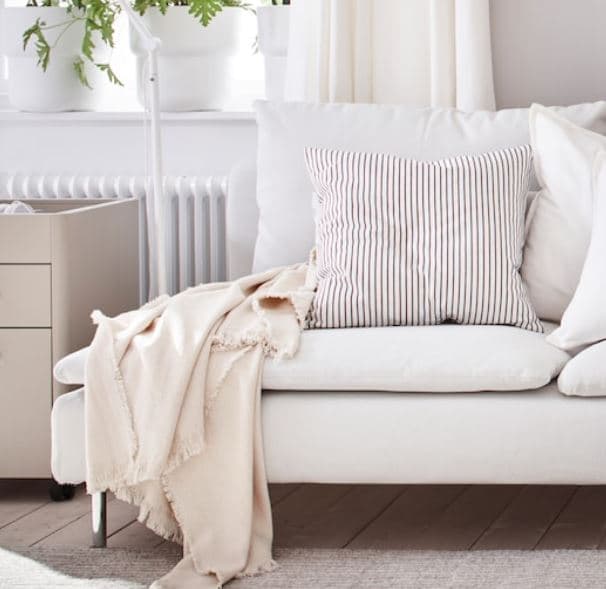 SÖDERHAMN, mordern white sofa.