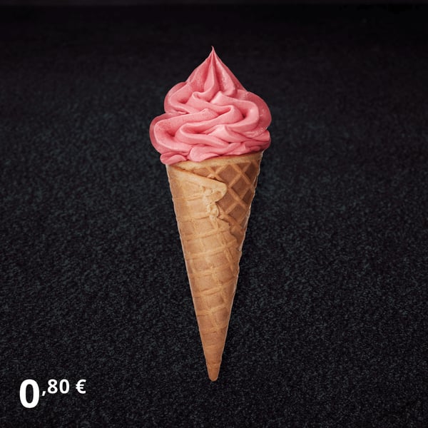 Soft strawberry ice cream (vegan)