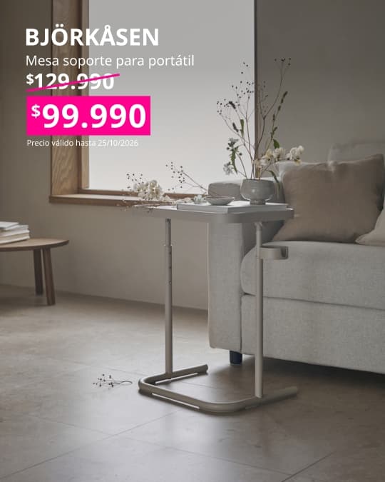 Soporte para portátil BJÖRKÅSEN en color beige, práctico para trabajar cómodamente desde distintos lugares del hogar.