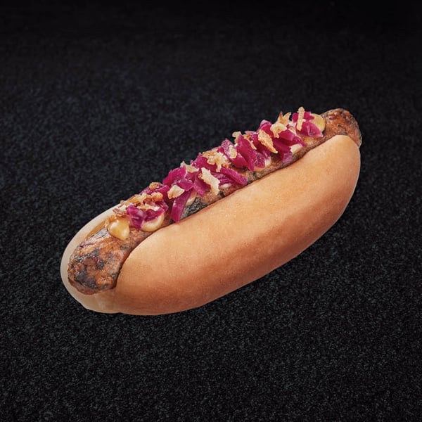 Spicy hot dog with vegetable sausage
Пиантный хот-дог с овощной сосиской