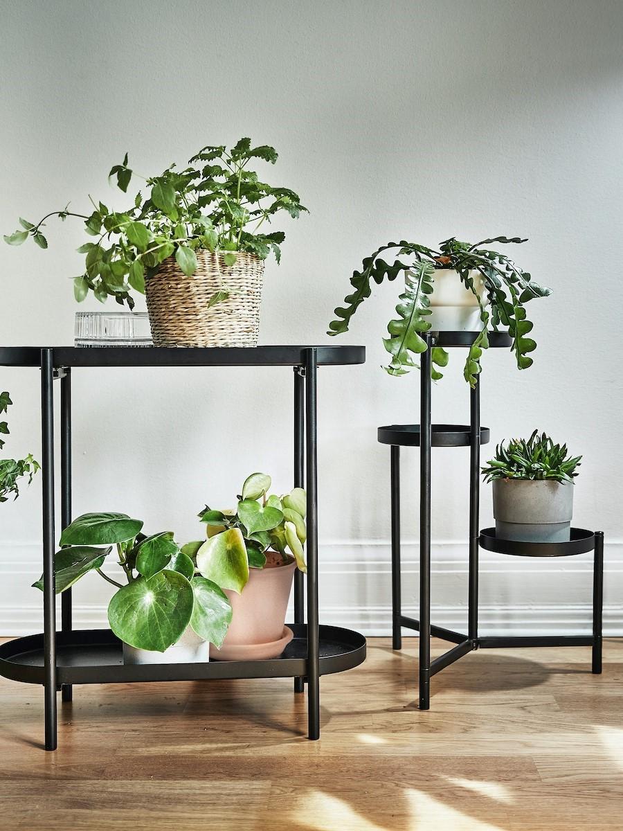 Stojaki i wózki na doniczki