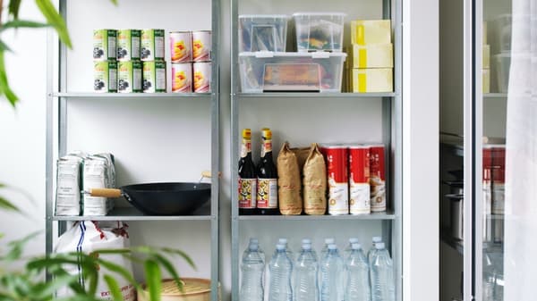 Storage shelves & units