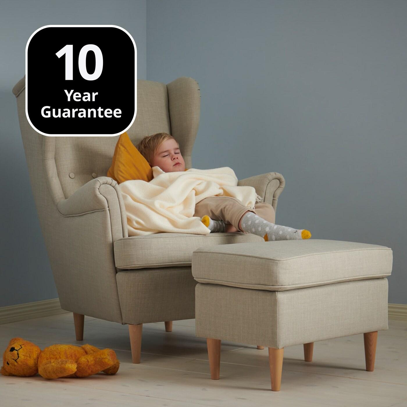 STRANDMON wing chair in dark blue.