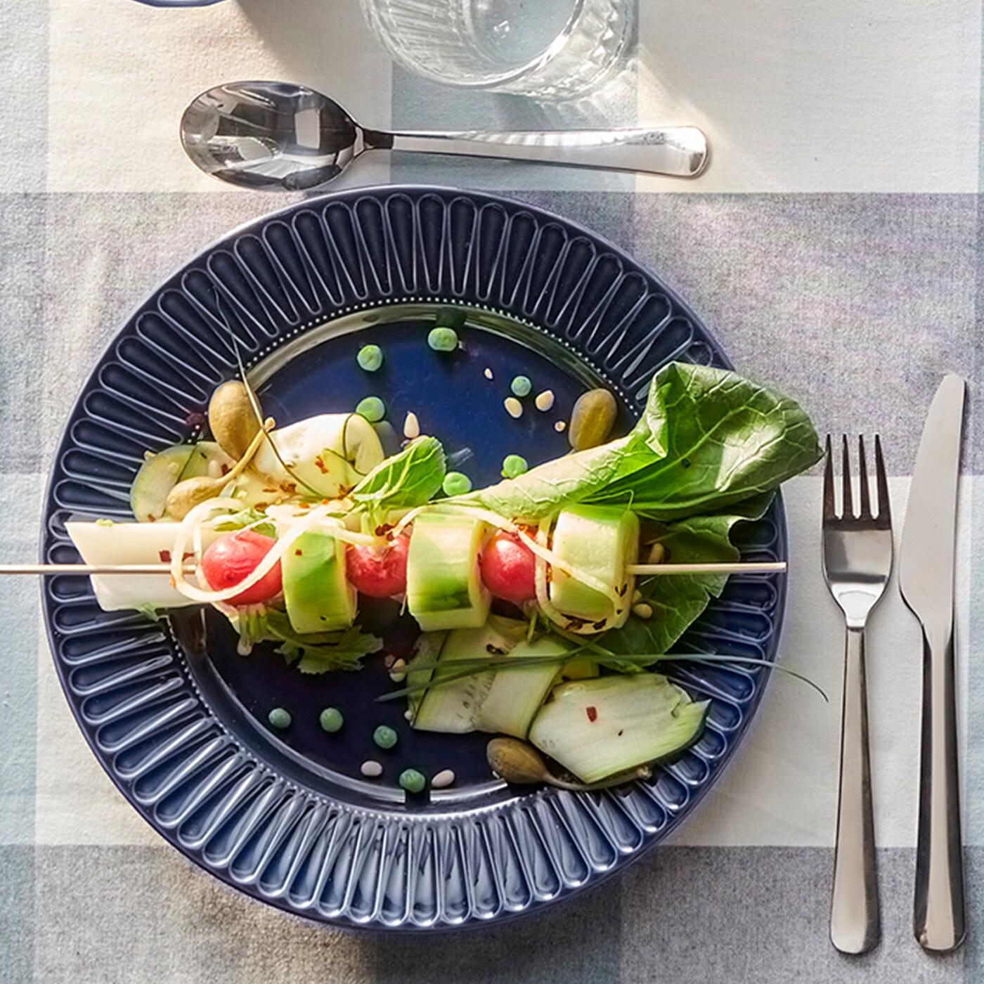 STRIMMIG blue plate, stoneware.