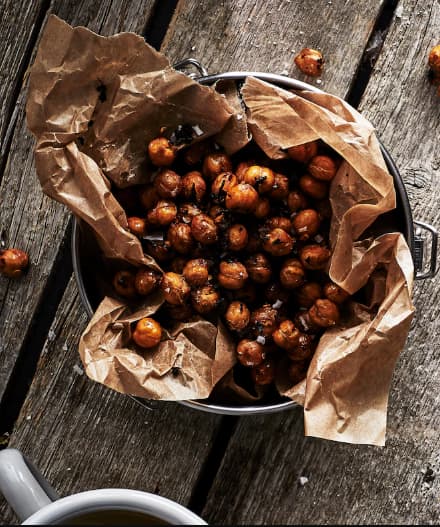 Sült csicseriborsó chilivel.