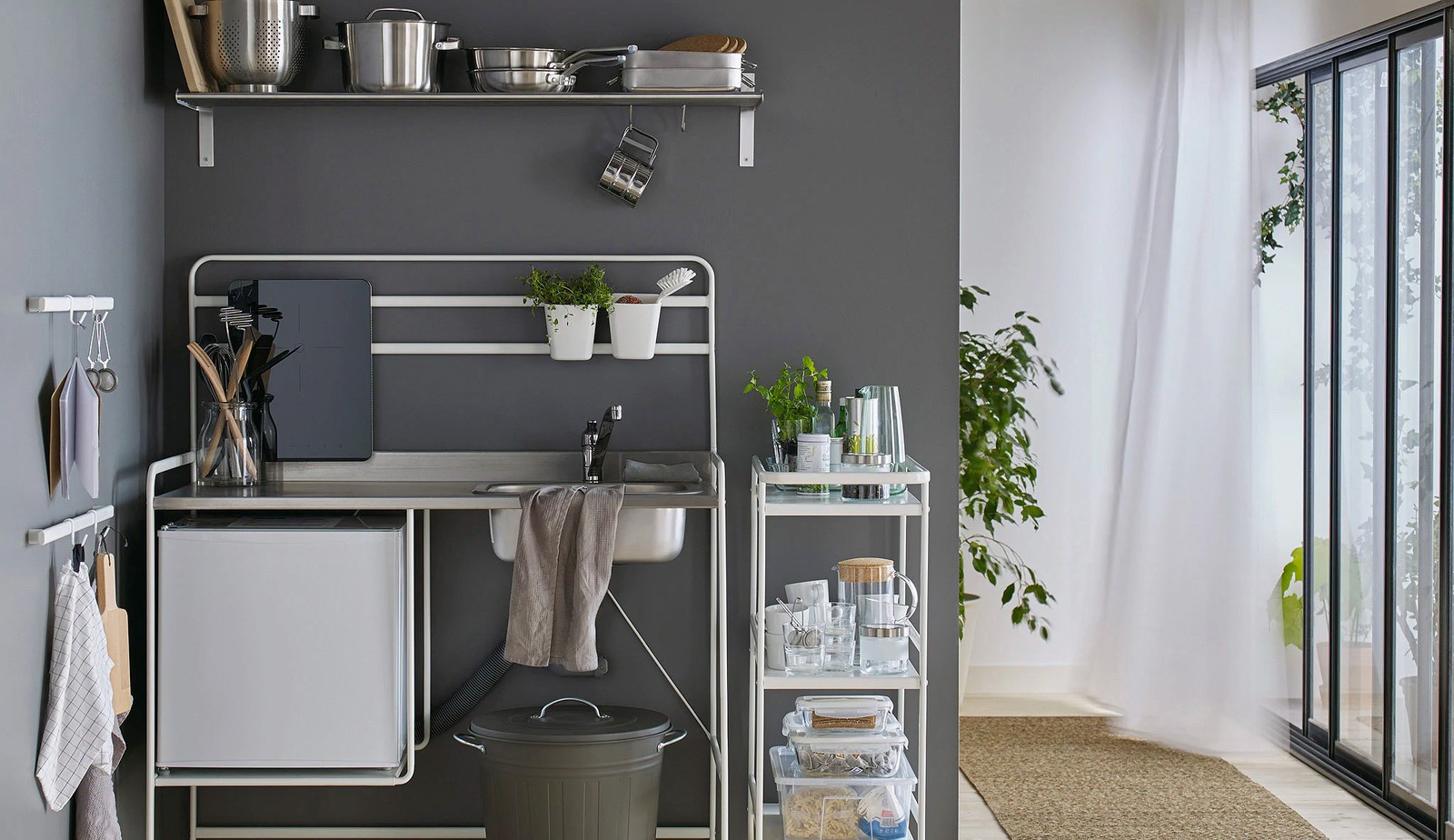 Galley kitchen inspiration | Small kitchen ideas - IKEA Ireland