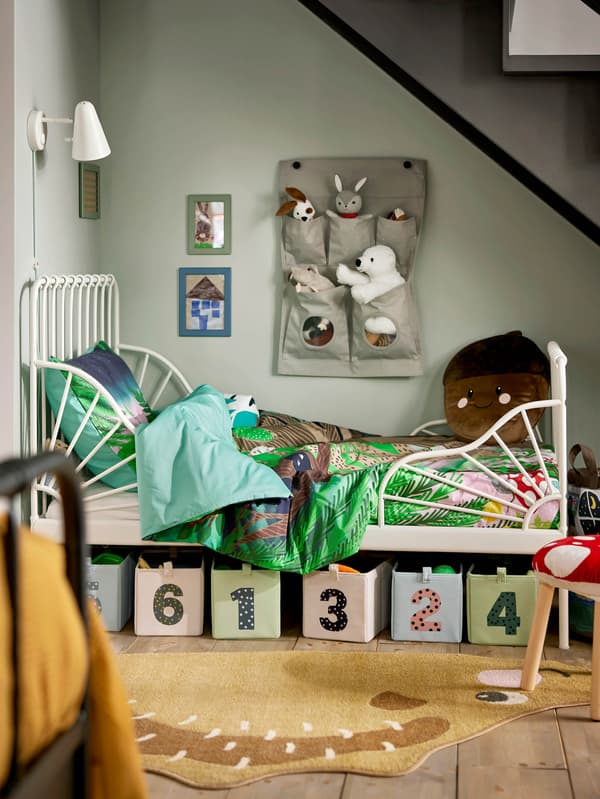 Súprava škatúľ BARNDRÖM pod posteľou s nastaviteľnou dĺžkou MINNEN.