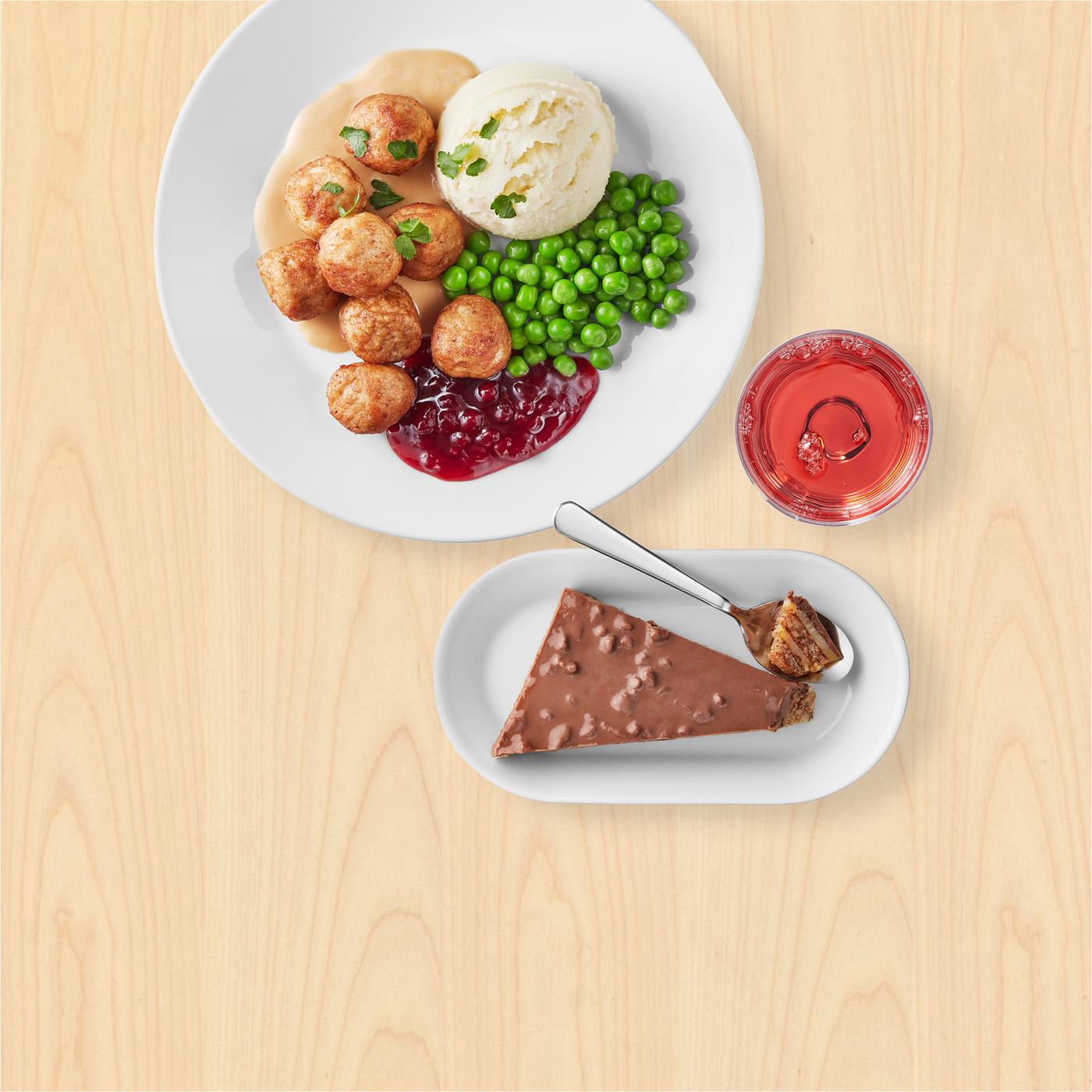 Svéd húsgolyó, Daim torta, újratölthető üdítő for 1990 Ft